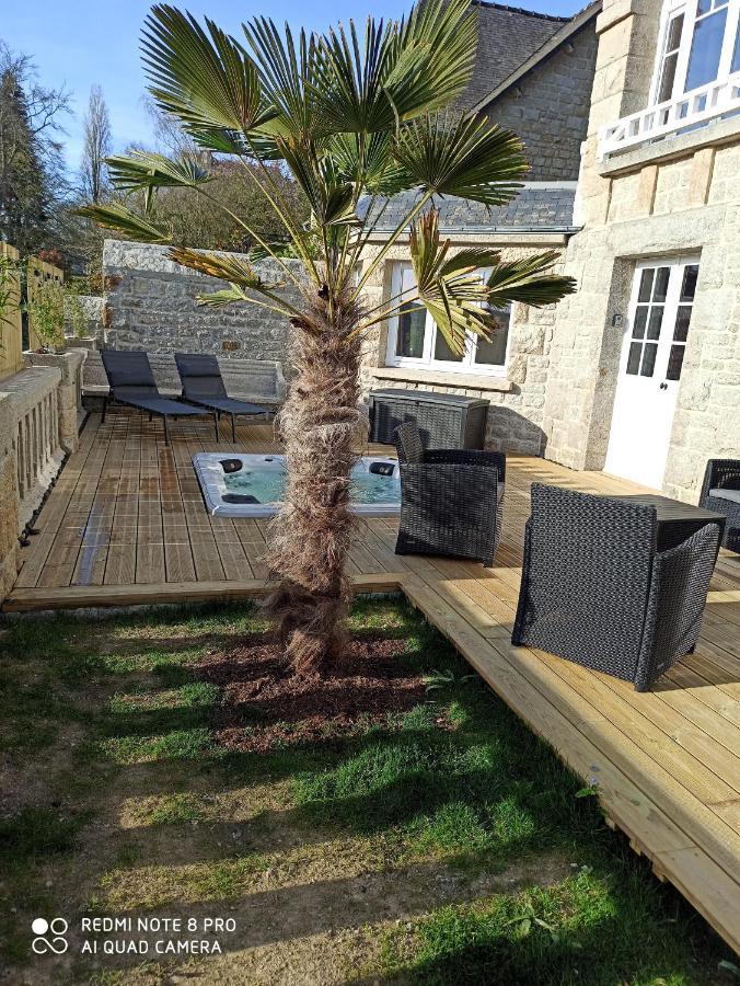 Luxueuse Villa au pied du château Dinan Exterior foto