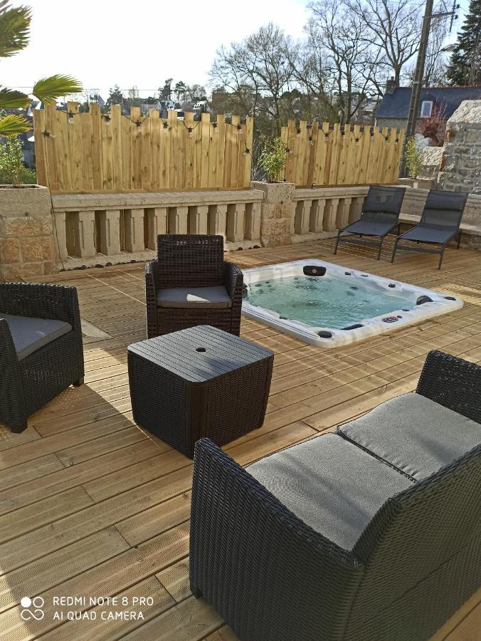 Luxueuse Villa au pied du château Dinan Exterior foto